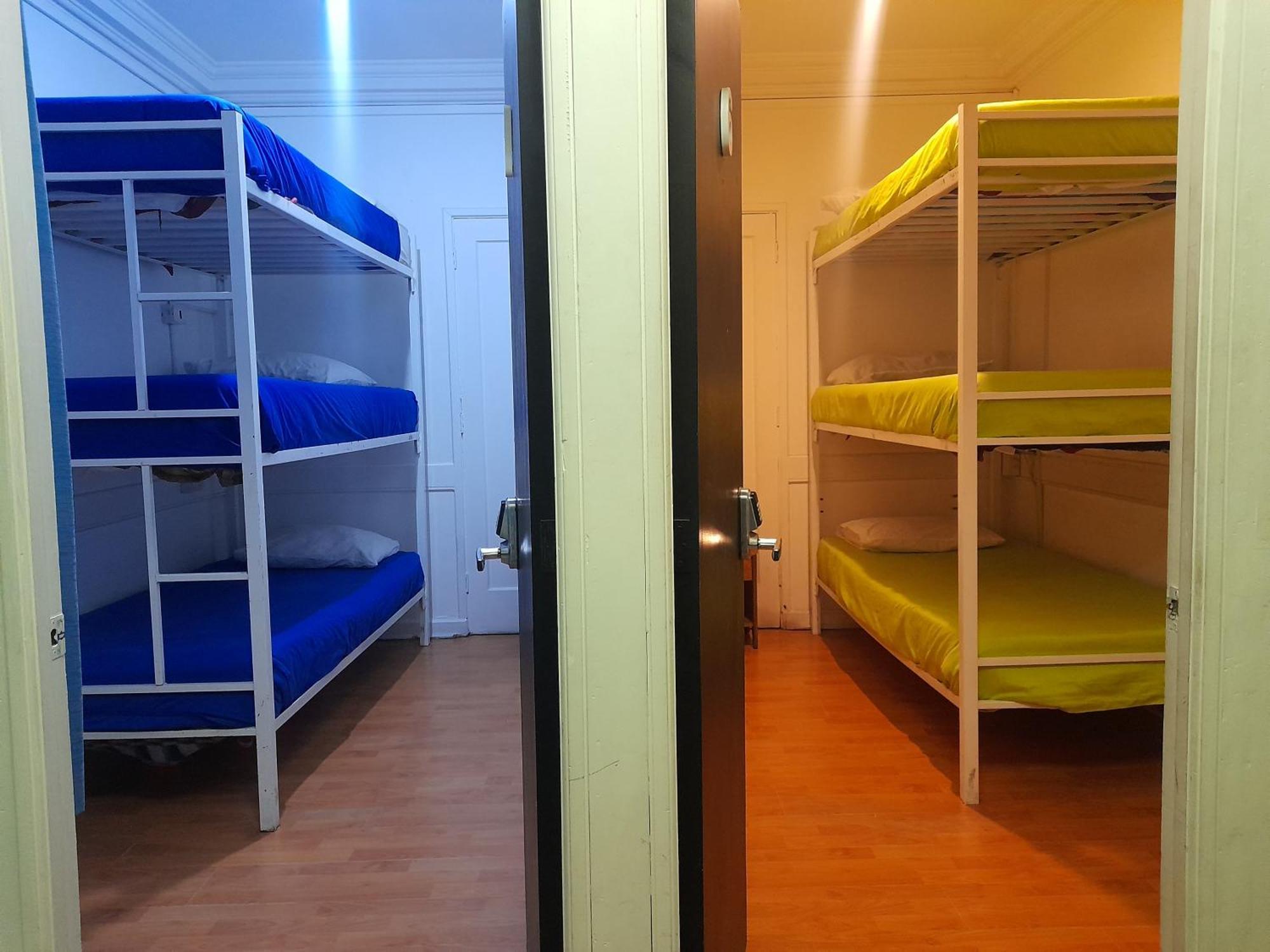 Atacama Backpackers Hostel Santiago