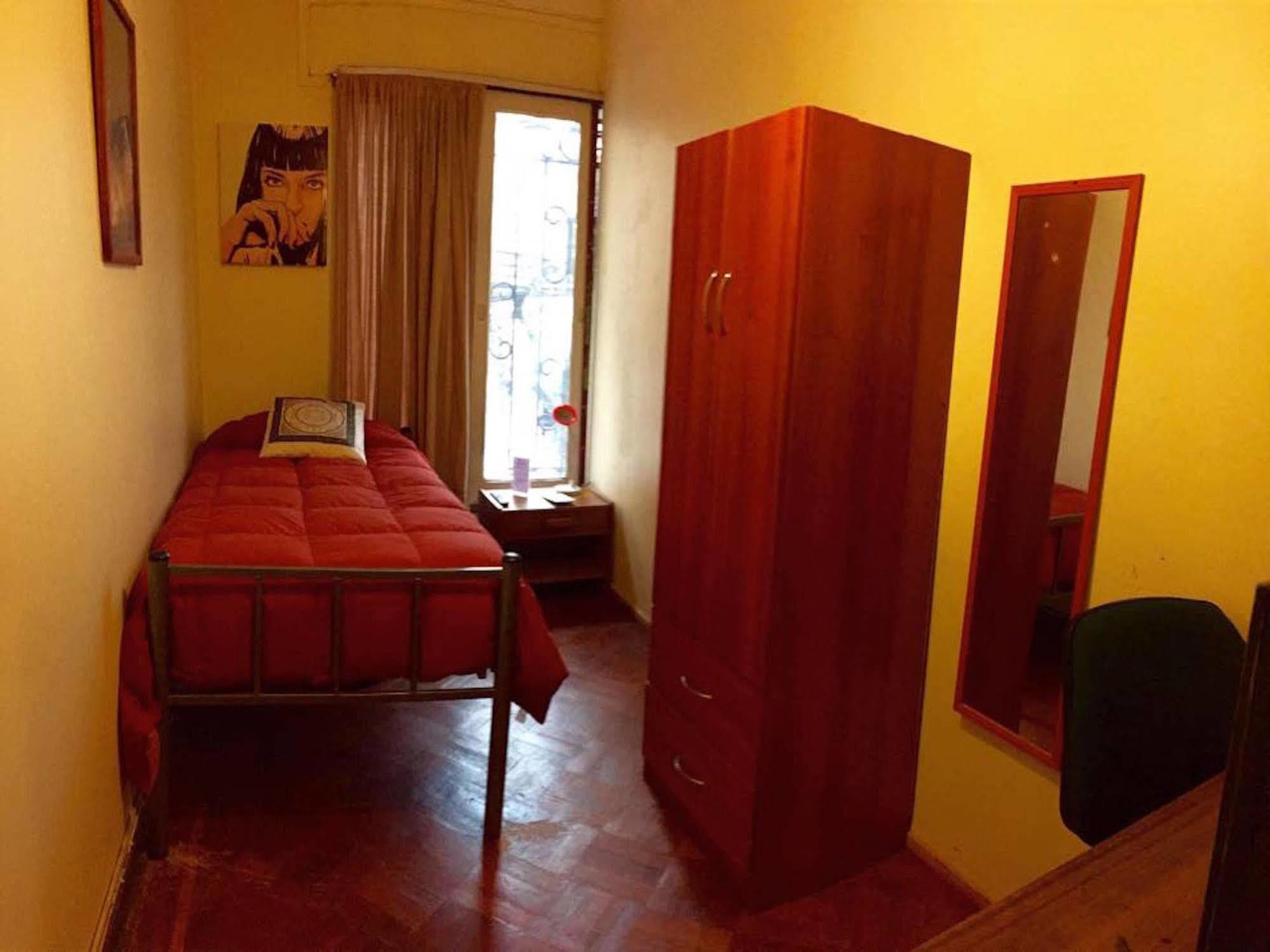 Atacama Backpackers Hostel Santiago